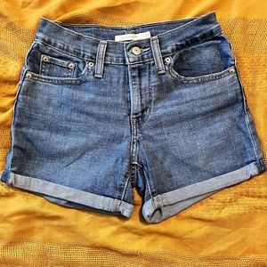 Mid Length Levi Shorts